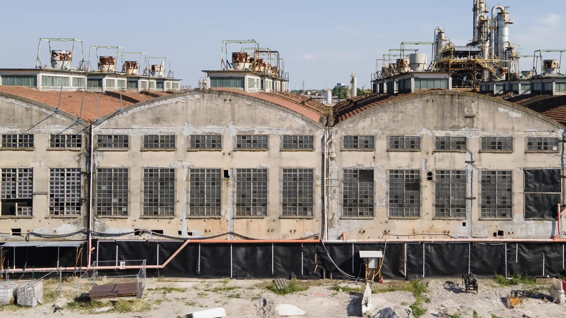 edifici industriali nel sito di Mantova
